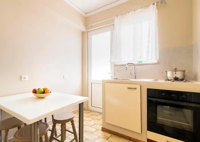 Aparthotel Lefka & Rhodes City