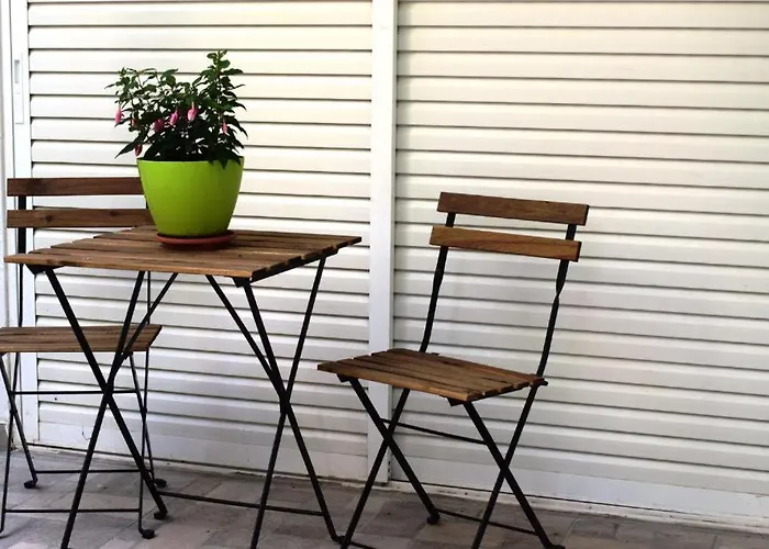 Aparthotel Lefka & Rhodes City