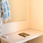 Lefka & Aparthotel