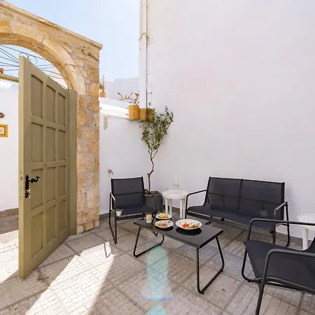 Appart hôtel Lefka 2*