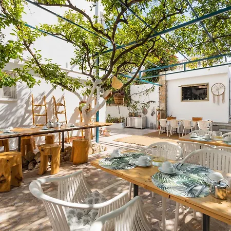 Lefka & Apart Otel Rhodes City
