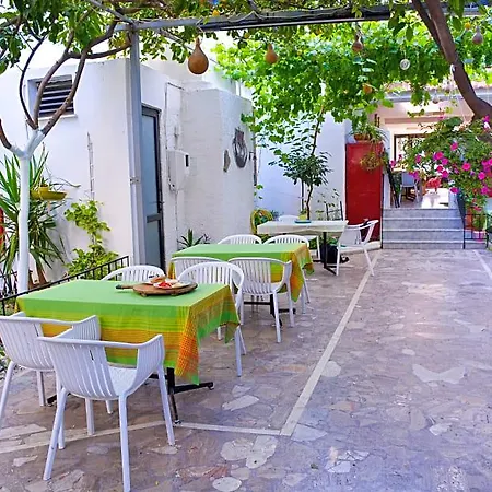 Lefka Appart hôtel 2*