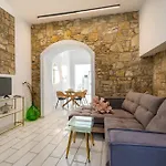 Lefka &