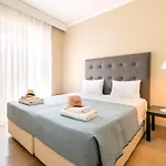 Lefka & Aparthotel