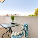 Aparthotel Lefka & 2*